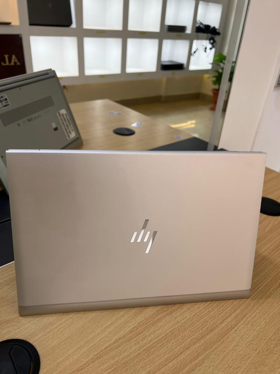 hp elitebook 830g7