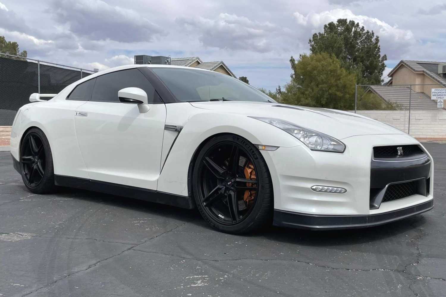 2013 Nissan GT-R Premium