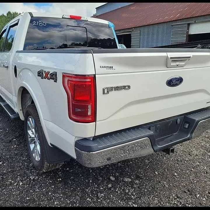 2017 Ford F150 lariat 4x4