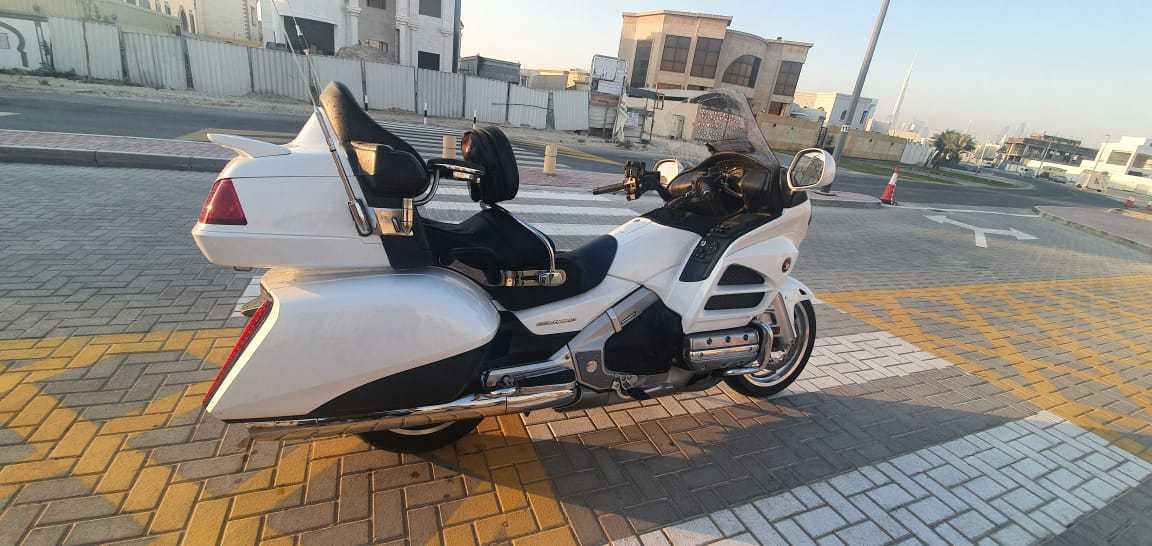 2017 Honda goldwing for sale whatsapp +971547882677