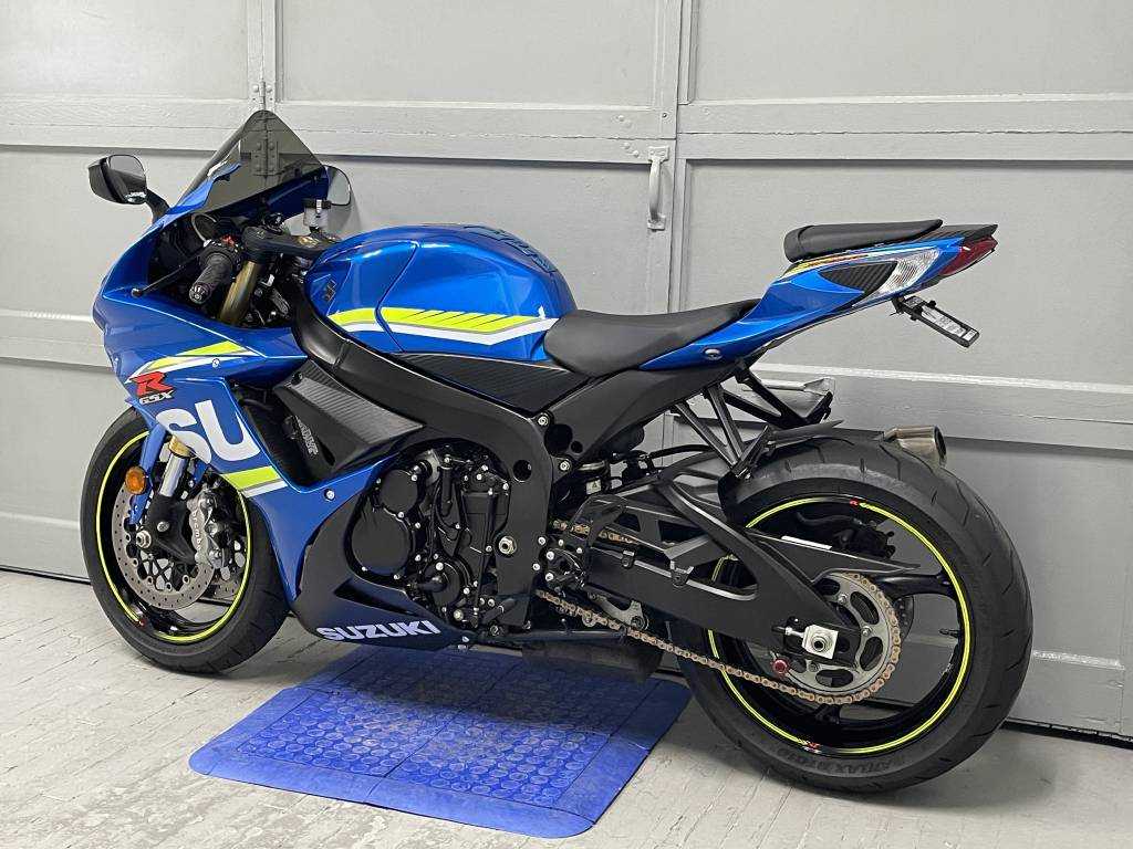 2017 Suzuki GSX-R 750CC for sale whatsapp +971527713895