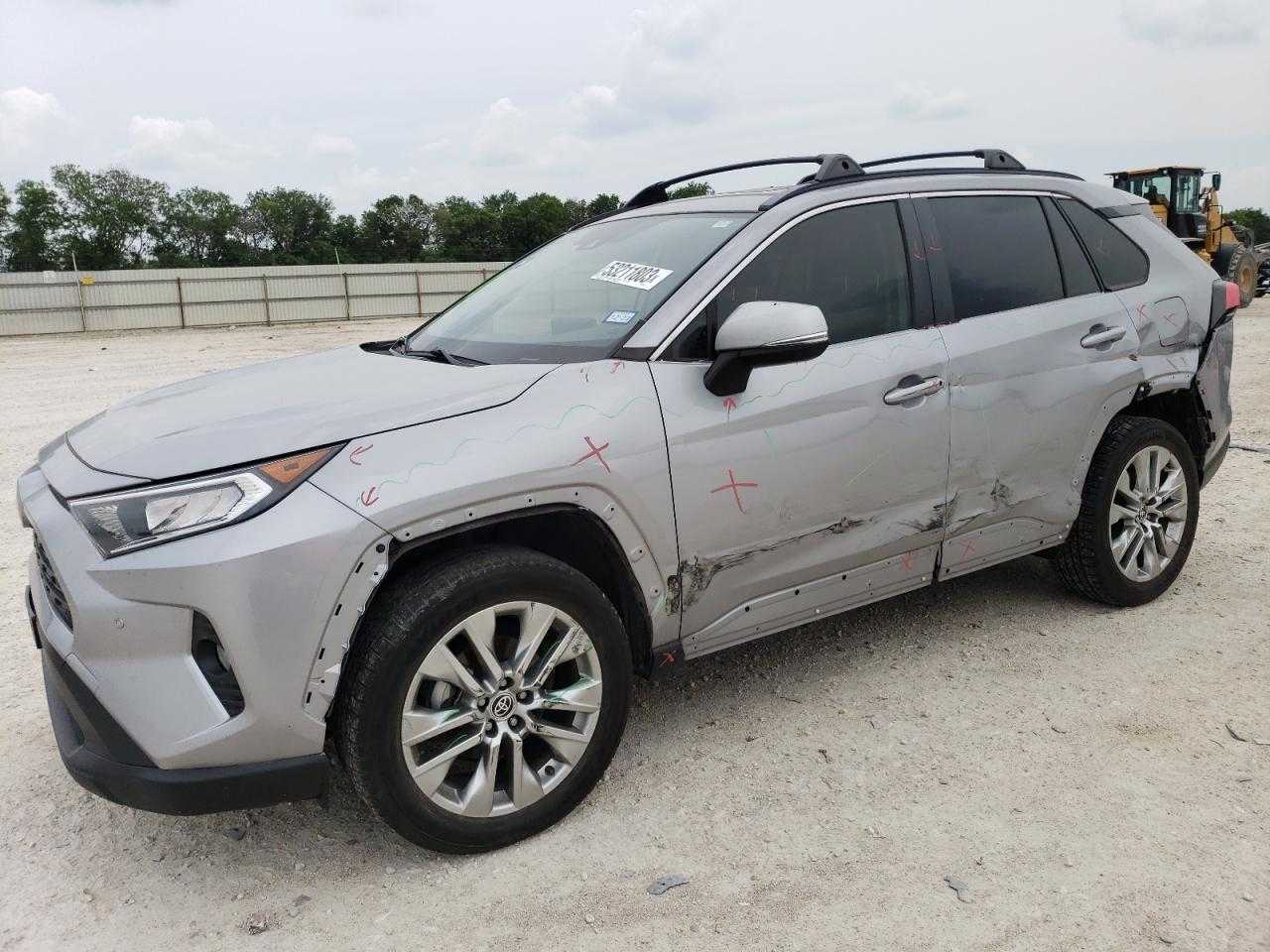 2020 Toyota RAV4 Xle Premium WhatsApp(+971586703639)