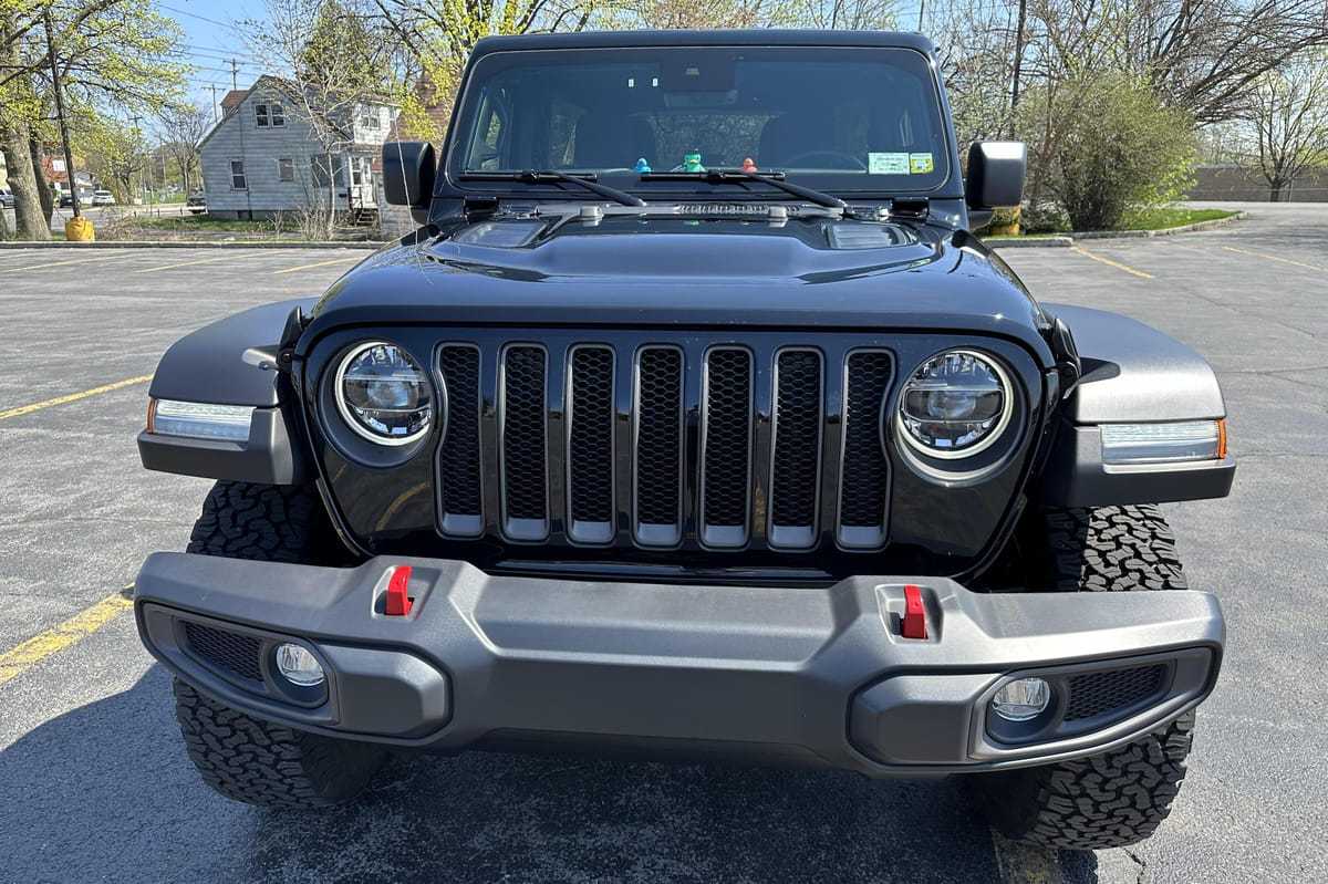 2022 jeep wrangler unlimited rubicon whatsapp +971568033279