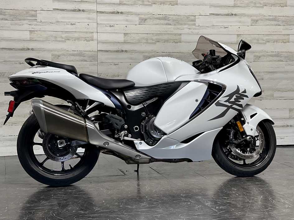 2022 Suzuki Hayabusa available