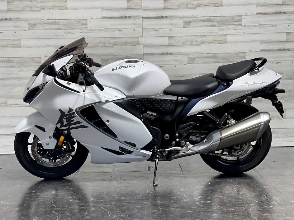 2022 Suzuki Hayabusa available