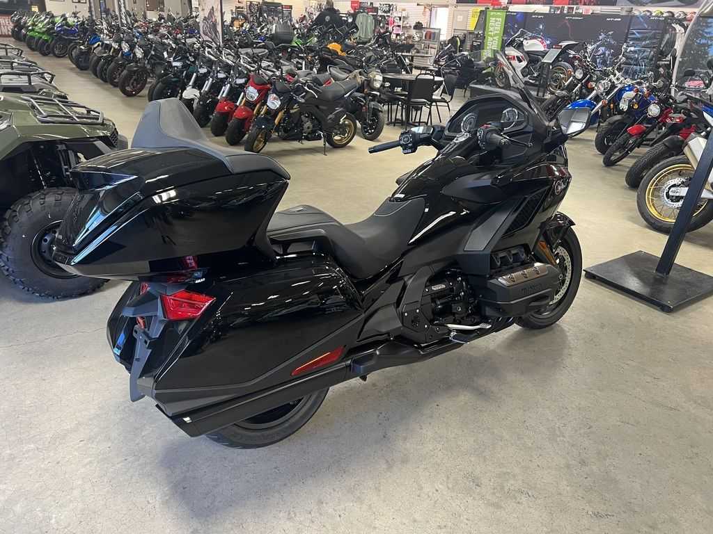 2023 Honda Goldwing (+971561943867)