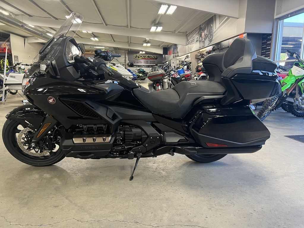 2023 Honda Goldwing (+971561943867)