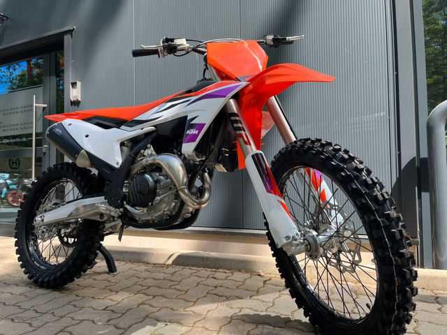 2023 KTM SX 450 F Dirtbike