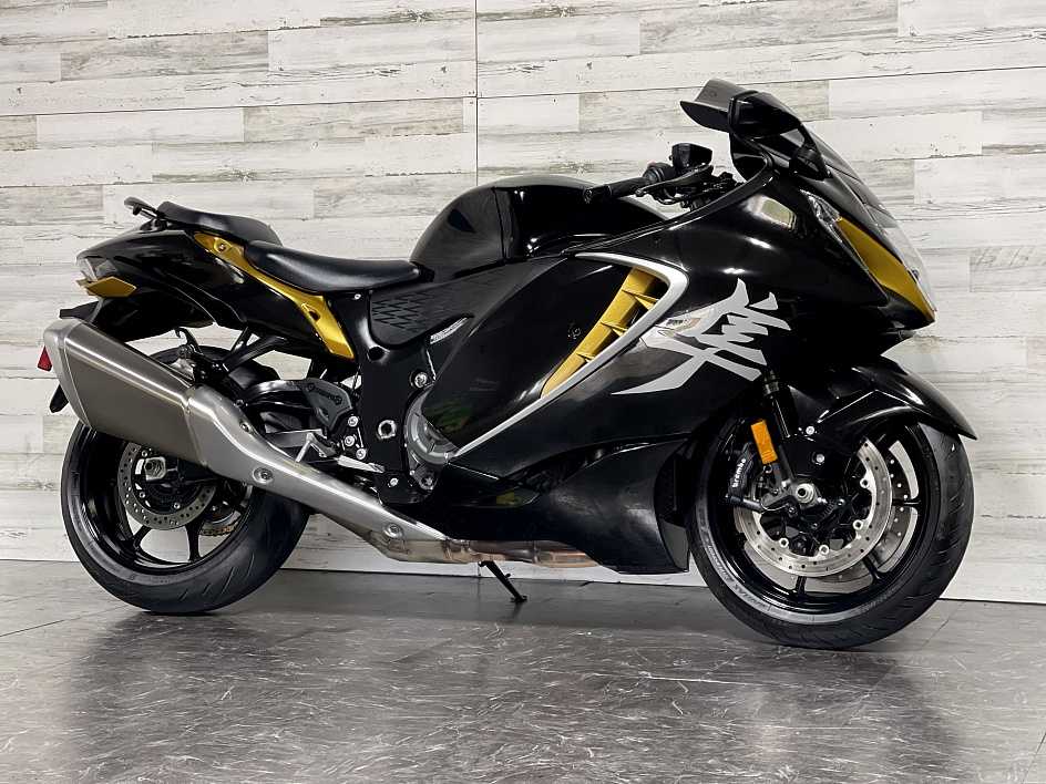 2023 Suzuki Hayabusa +974 66574363