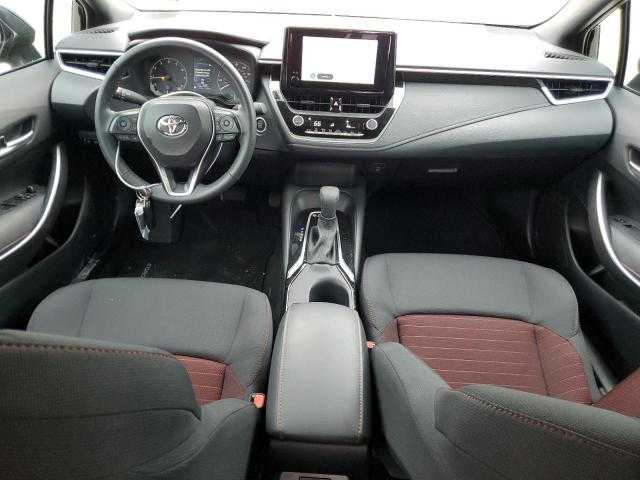 2023 Toyota Corolla Se whtasapp me (+971545773142)