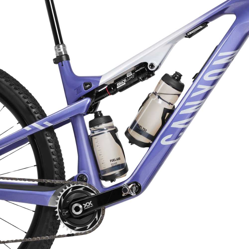 2024 Canyon Lux Trail CFR LTD