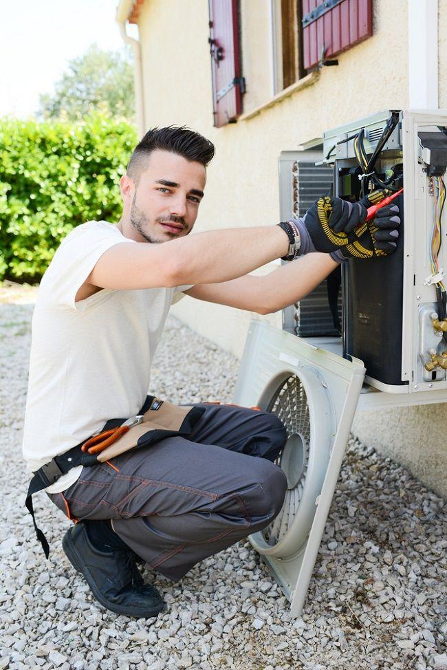 صيانة تكييفات امريكول في كمبوند هايد بارك 01010916814