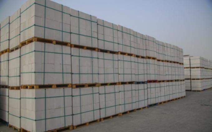 مع الطوب الأبيض… شغلك أسرع وتكلفتك أقل