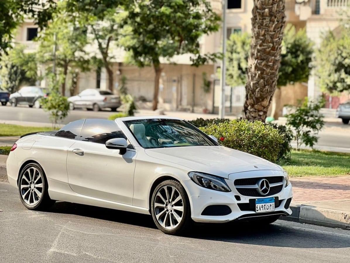 مرسيدس كابورليه (Convertible) بالسائق 01100092199
