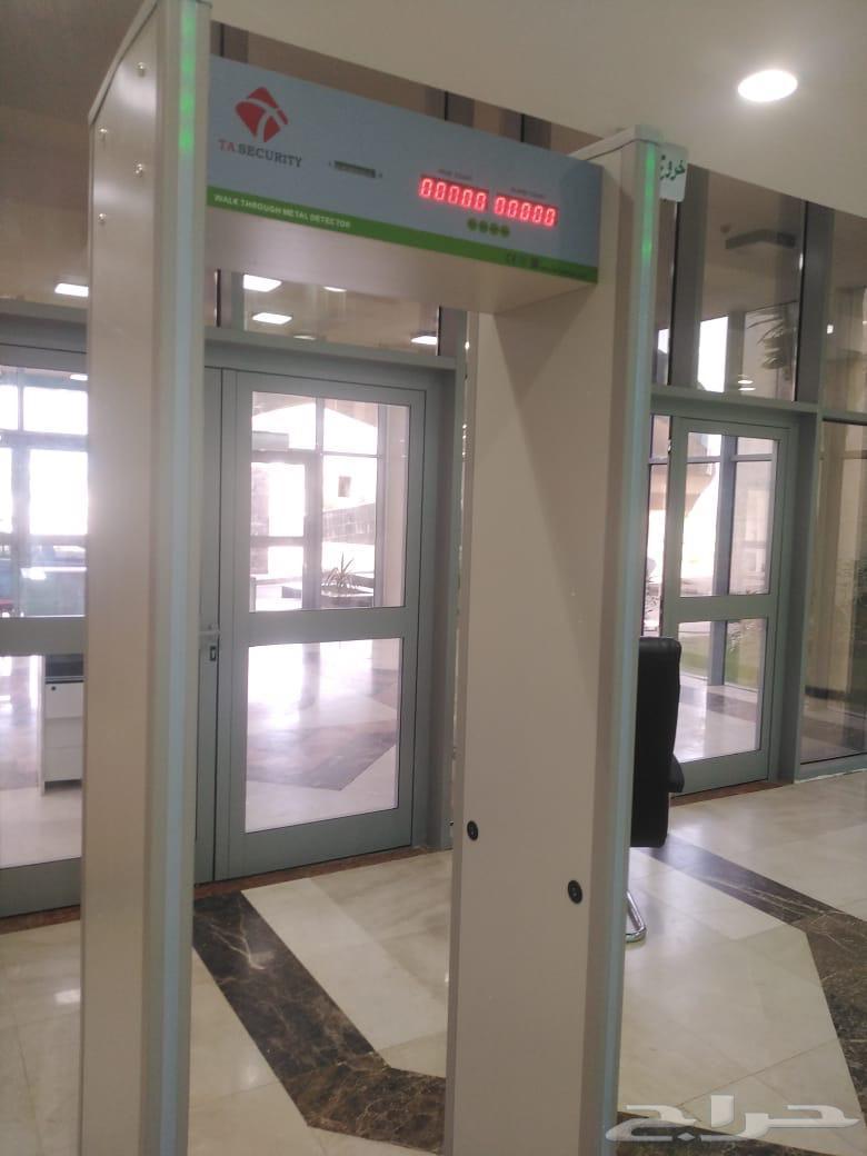 بوابة كشف معادن بوابات تفتيش امنية عالية الحساسيه