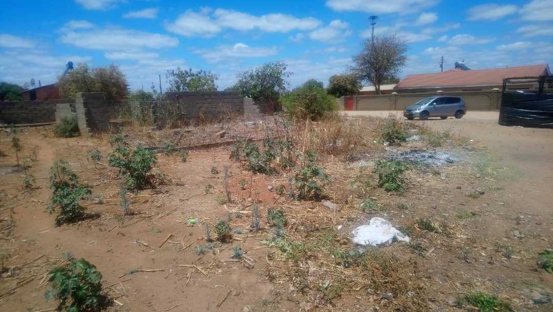 500m2 RESIDENTIAL CORNER STAND FOR SALE IN NKULUMANE 13 BULAWAYO