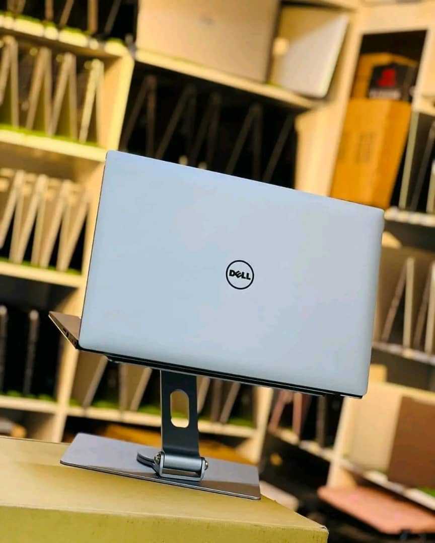 DELL precision 5520