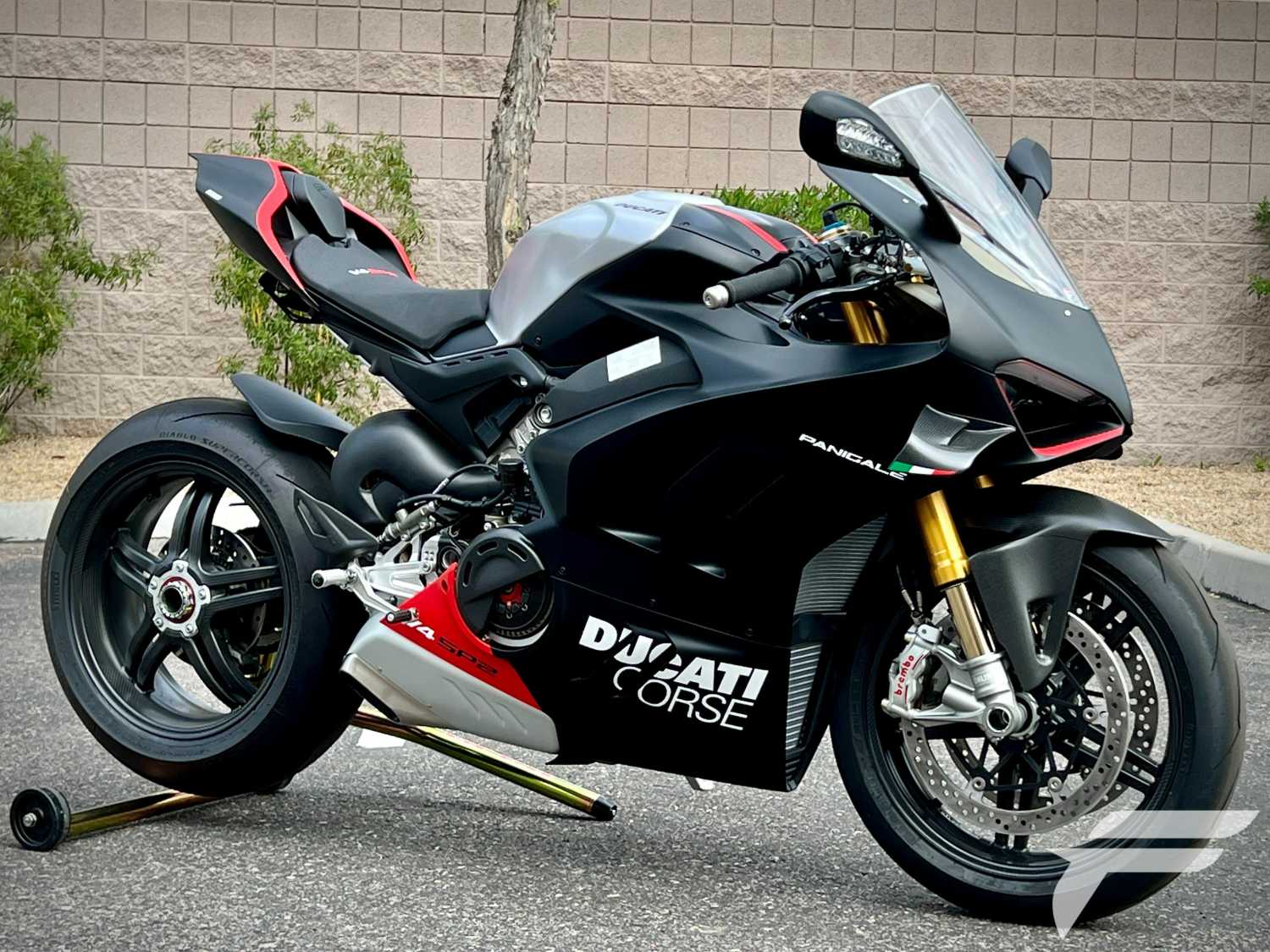 Ducati v4 2023