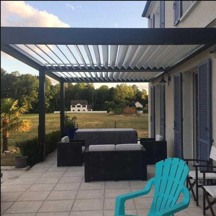 Pergola bioclimatique