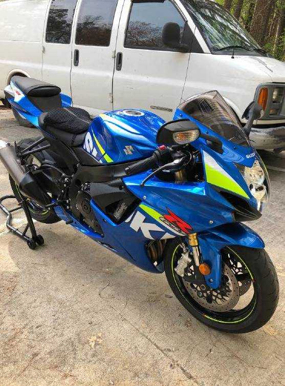 2015 Suzuki GSX-R750 WhatsApp (+971545773142)