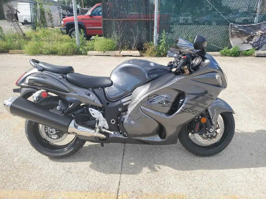 2020 Suzuki hayabusa, WhatsApp +971545790615