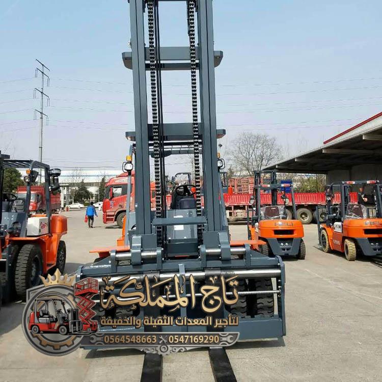 فوركلفت للإيجار في الدمام